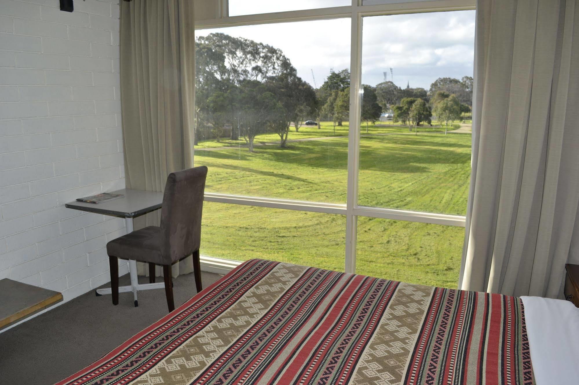 Parkside Motel Geelong Buitenkant foto