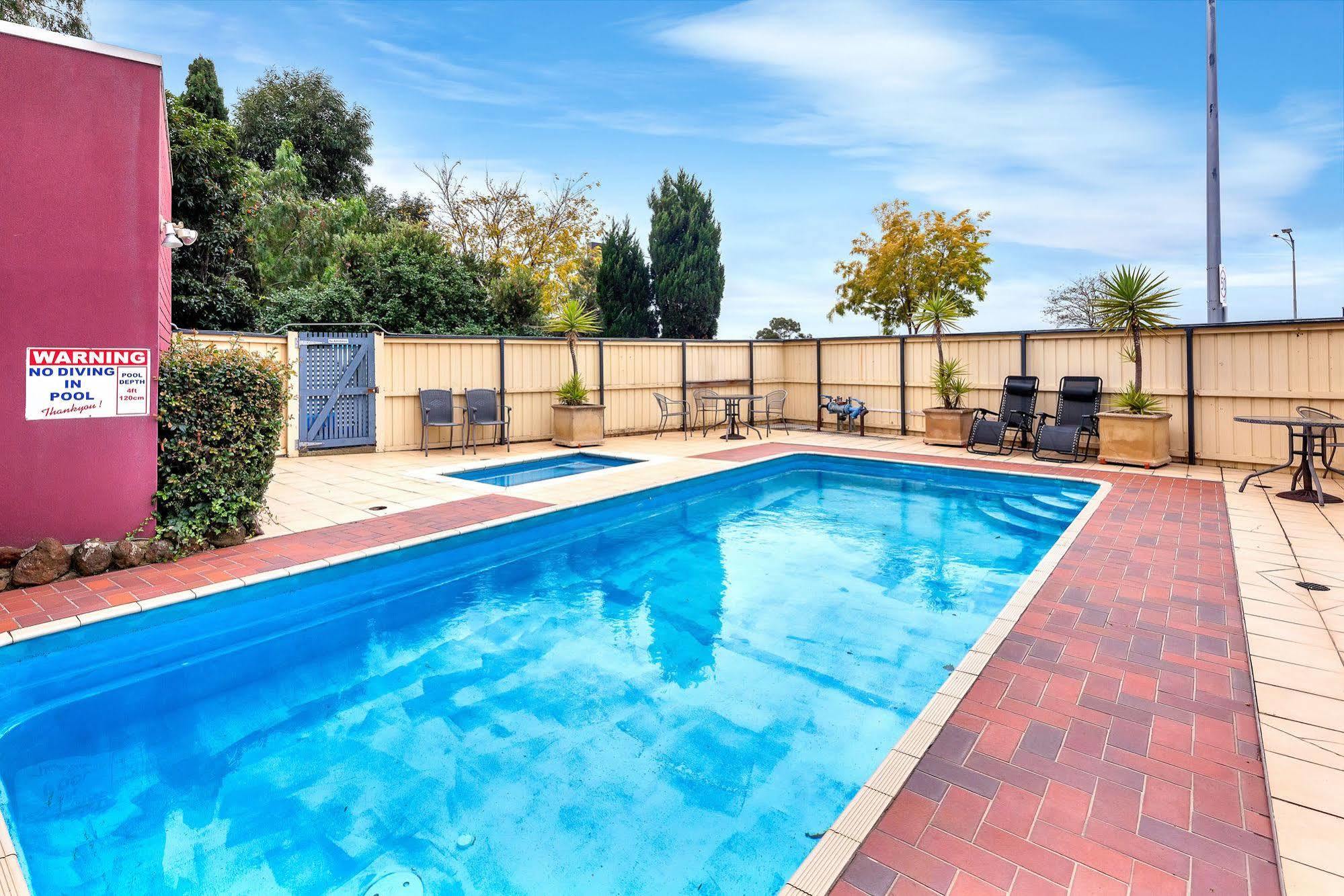 Parkside Motel Geelong Buitenkant foto