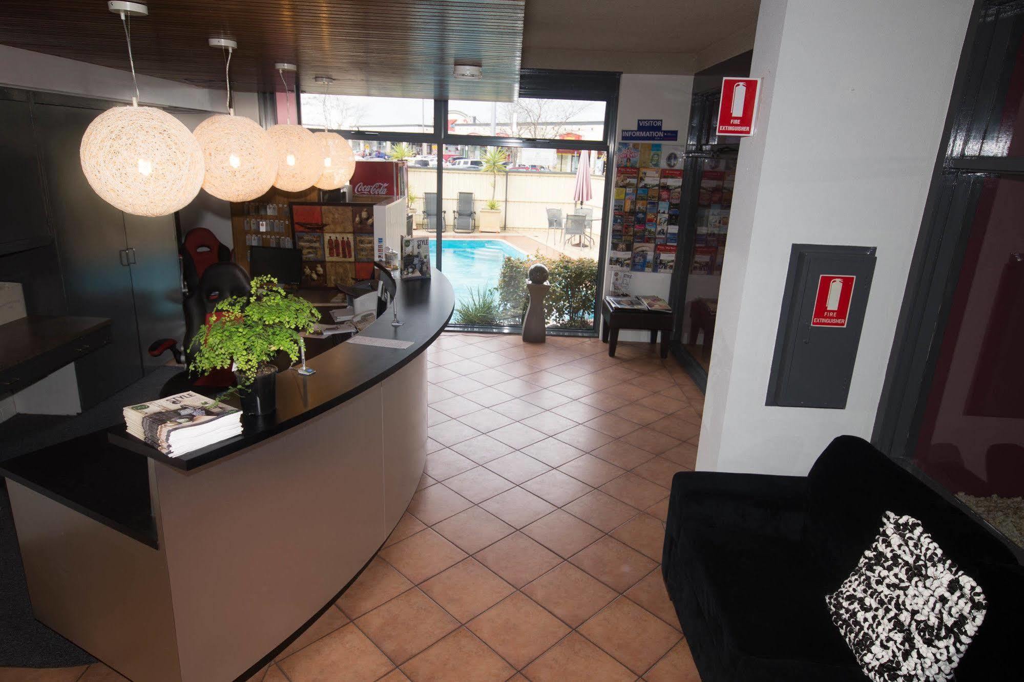 Parkside Motel Geelong Buitenkant foto